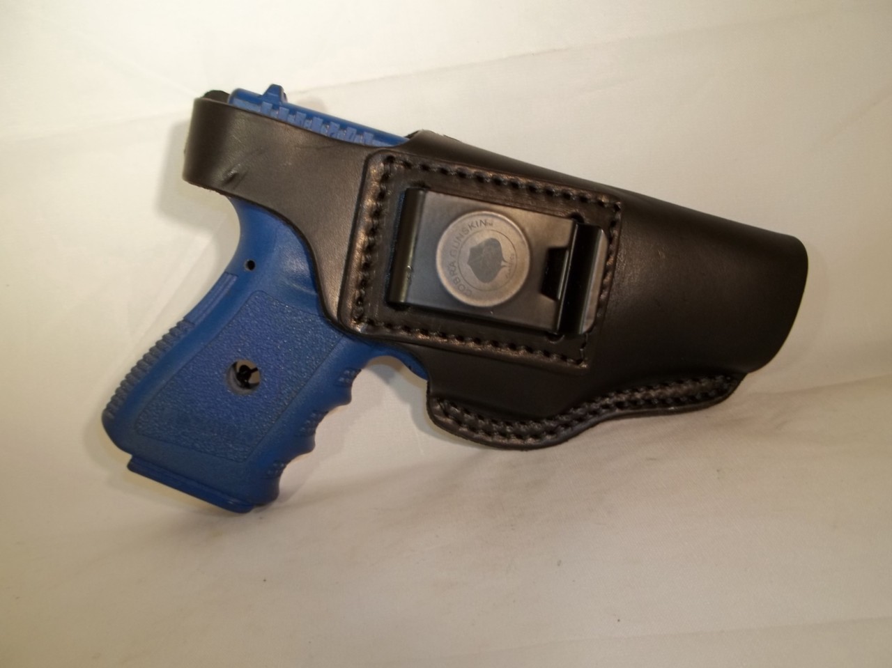 Cobra Gunskin For Glock 17/19/26/27 Worn in Or out Pants Black Soft