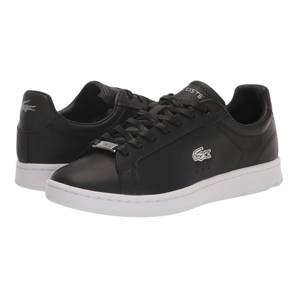 Zapatillas Lacoste Carnaby para mujer, negras/plateadas, 5,5 medianas EE. UU. Foto 3 de 4