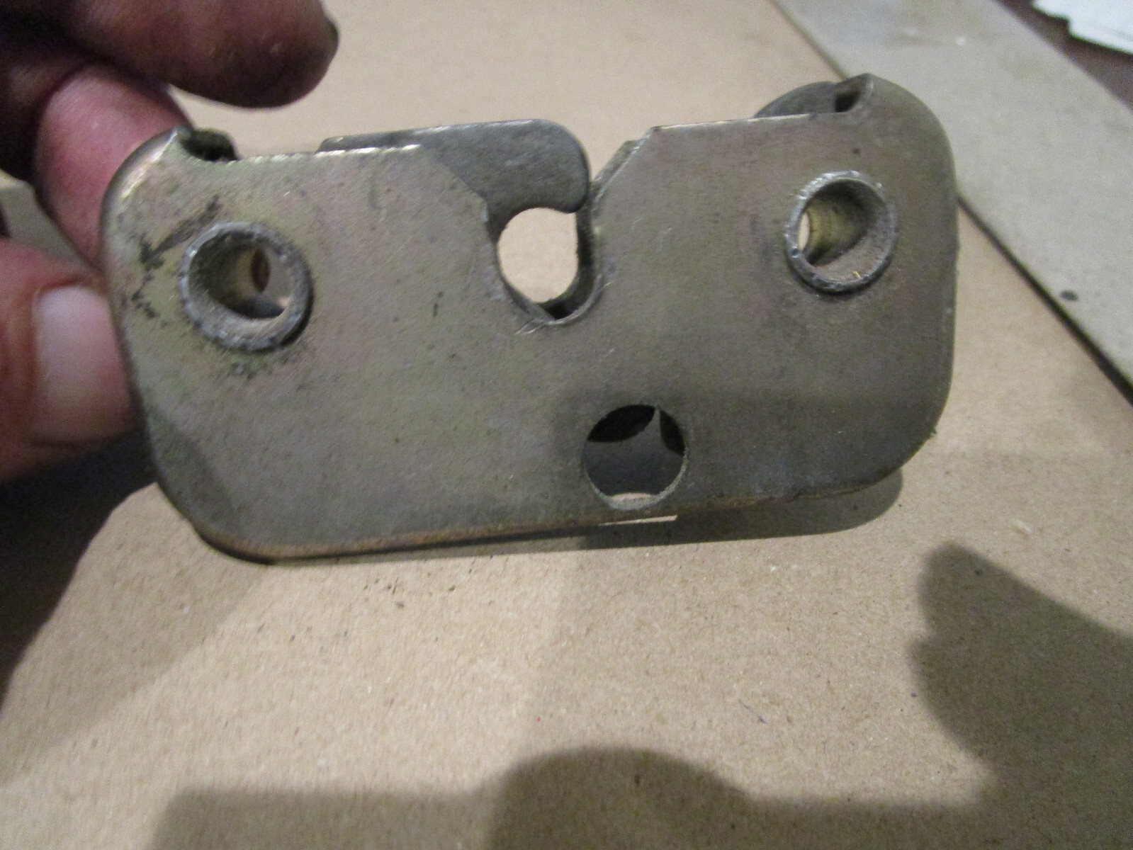 Ferrari 308,348,328,355,512,Mondial - Front Hood Lock/ Latch  P/N 60277407