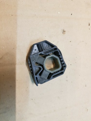 VW PASSAT B6 3C 1.9 TDI KÜHLERHALTER HALTERUNG 1K0121367D