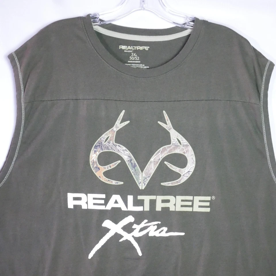 Realtree Xtra Mens Size 2XL(50/52) Sleeveless Tank Top Shirt - Image 2 of 4
