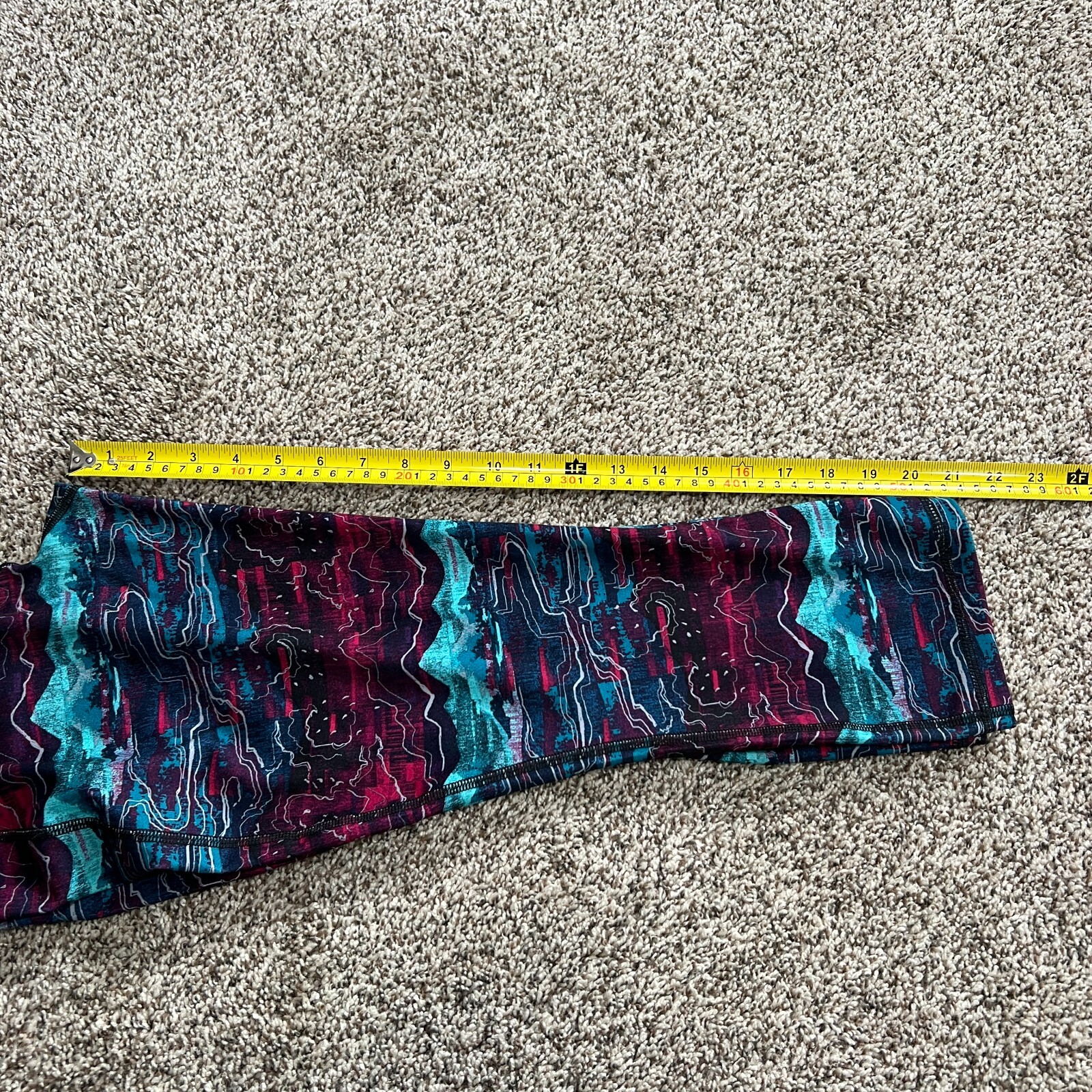 Patagonia Centered Crop Leggings Womens Size S Canyon Glades Craft Pink Hike thumbnail 9