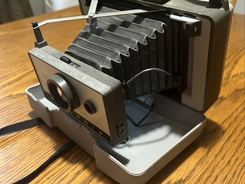 Polaroid 320 Auto Land Camera - Picture 14 of 20