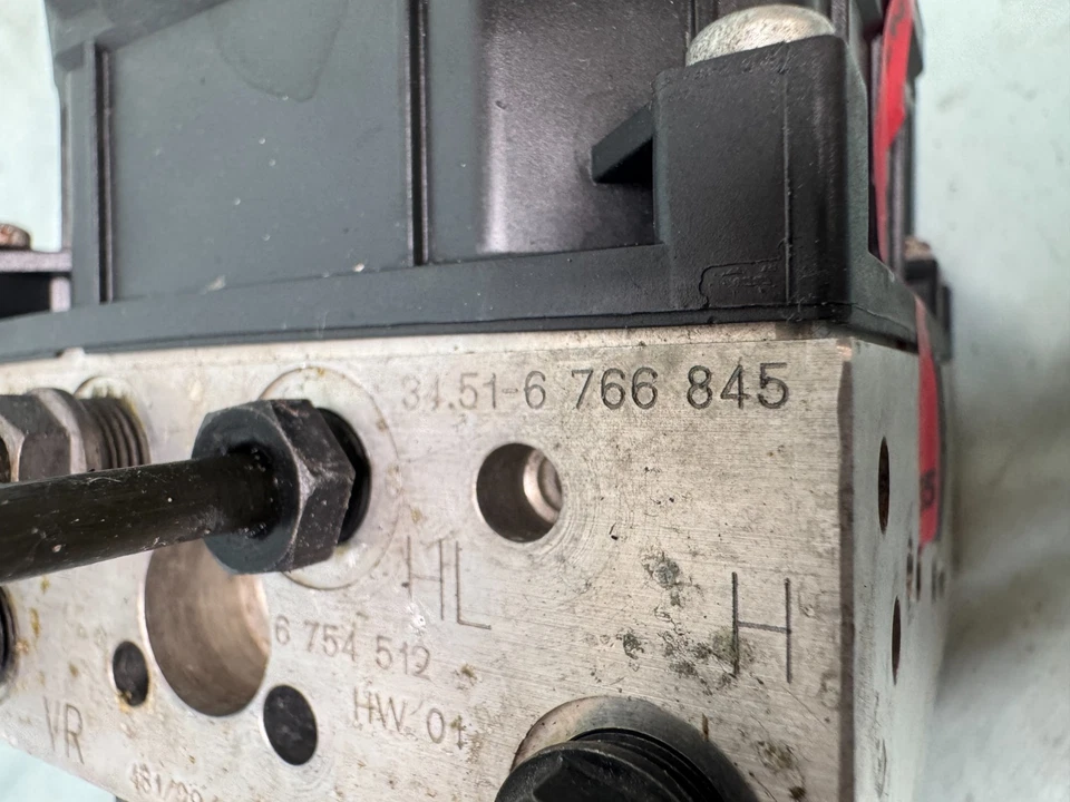 2002-2008 BMW E66 745i 750i ABS bomba de freio antibloqueio com módulo 0265950191 - Imagem 2 de 4