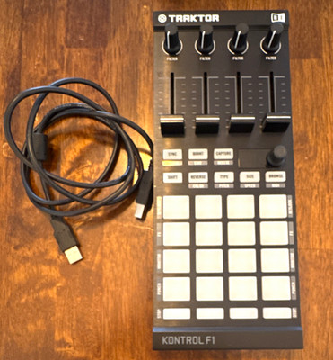 Native Instruments Traktor Kontrol F1 16-Pad LED Loop/Sampler DJ Controller, USB