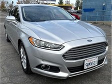 2013 Ford Fusion SE Sedan 4D