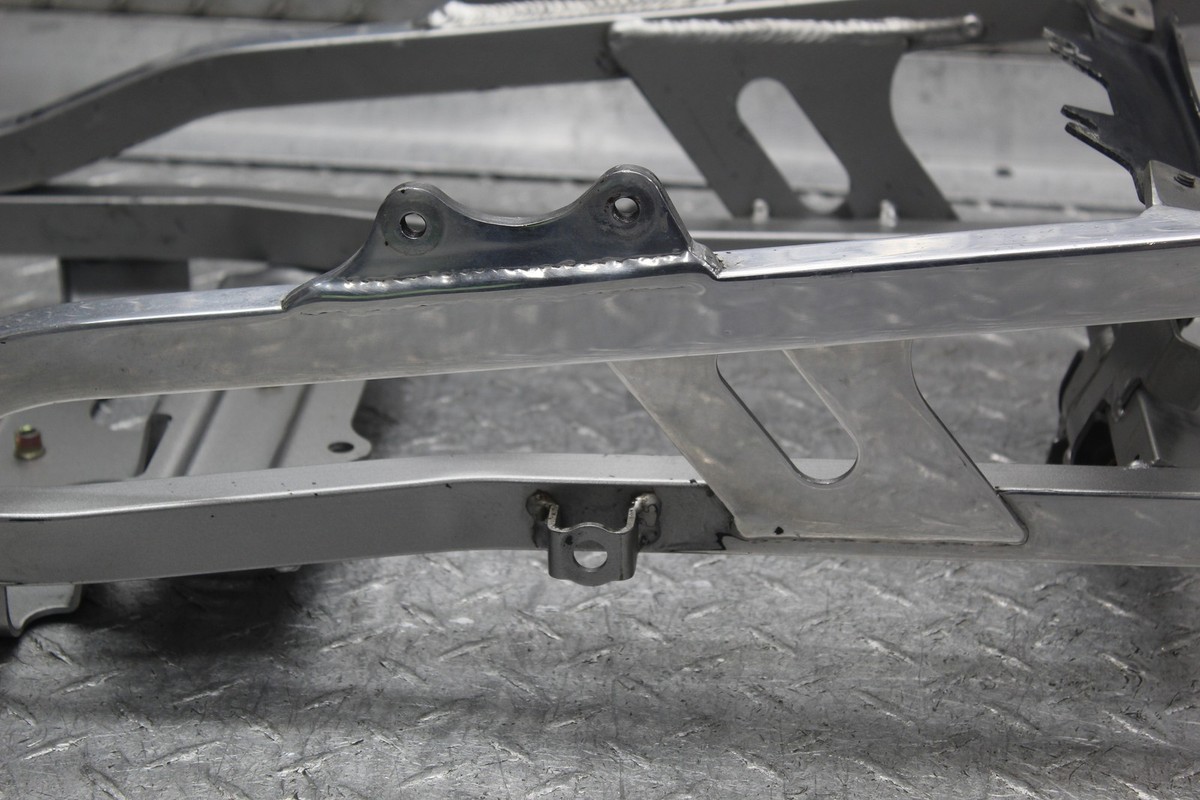 2004 KAWASAKI NINJA ZX6R ZX636B1 SUBFRAME | eBay