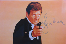 Roger Moore (+) orig. Autogramm 9x13 JAMES BOND  007 MOONRAKER