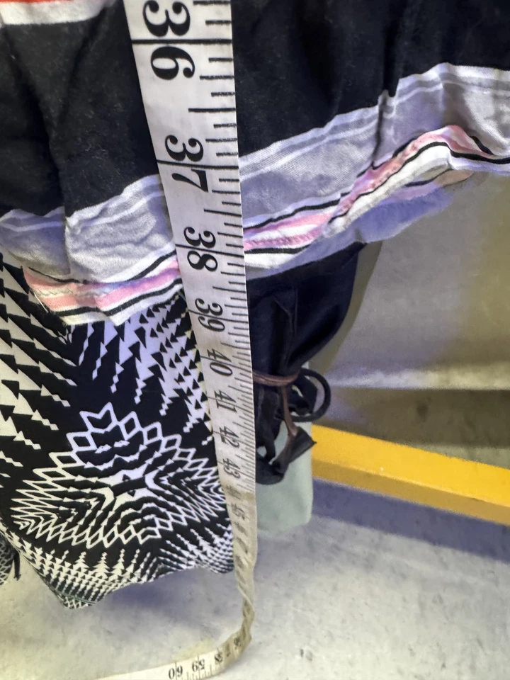 Pantalones Kensie para mujer medianos rojos negros con cordón boho bolsillos de salón estampados Foto 3 de 4