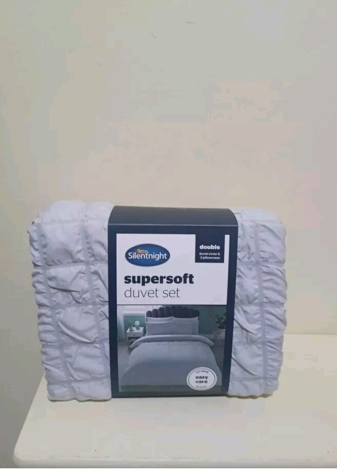 Silentnight Supersoft Duvet Set  Seersucker Grey Double 200x200cm