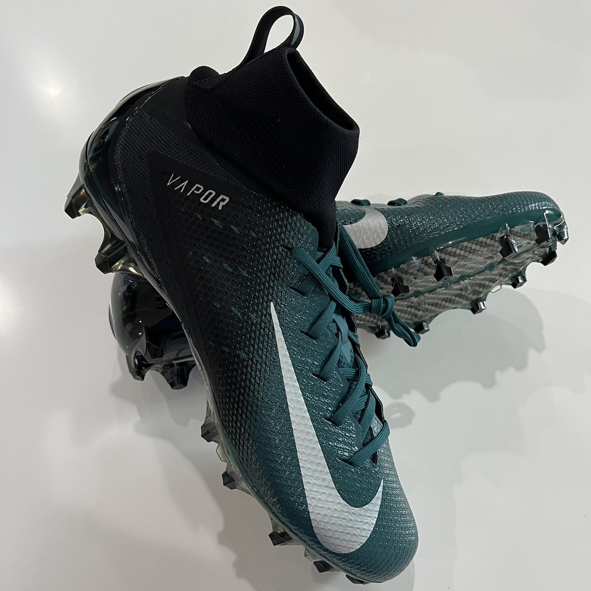 Men\'s Size 16 Nike Vapor Untouchable Pro 3 Cleats Eagles Green Black AO3021-003 Amazon.com | Nike Vapor Untouchable Pro 3 AO3021-003  main image 2