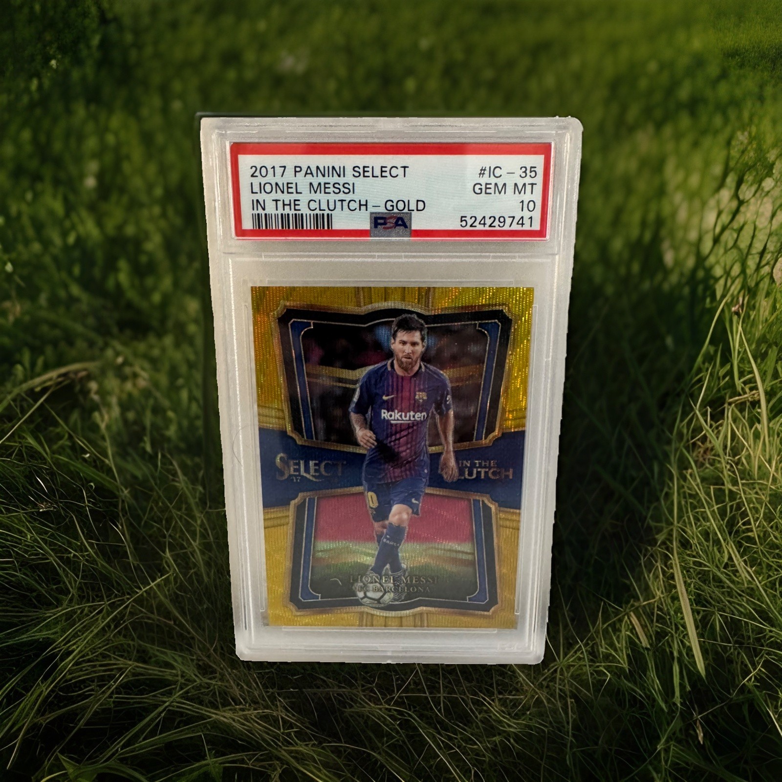 Lionel Messi 2017 Panini Select In The Clutch FC Barcelona Gold Prizm /10 PSA 10