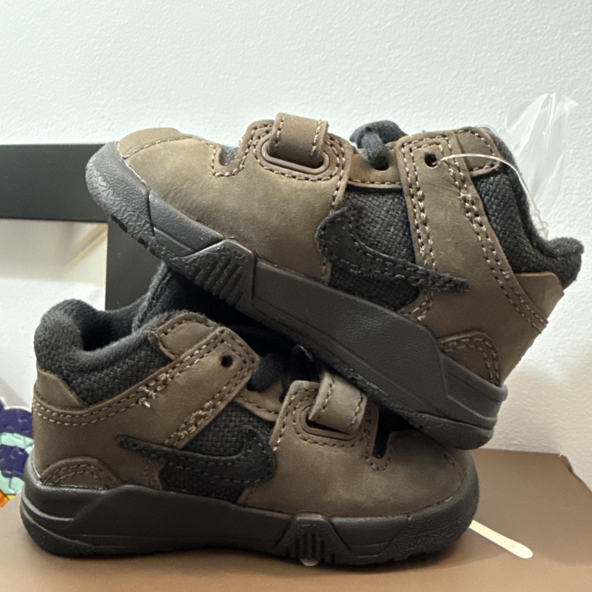 Air Jordan Jumpman Jack TR Travis Scott Size 4C Dark Mocha