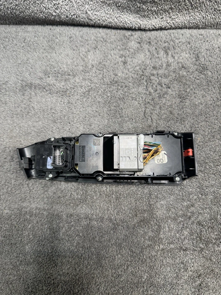 Interruptor principal de ventana eléctrica del conductor delantero izquierdo Honda Accord 2008-2012 sedán OEM Foto 2 de 3