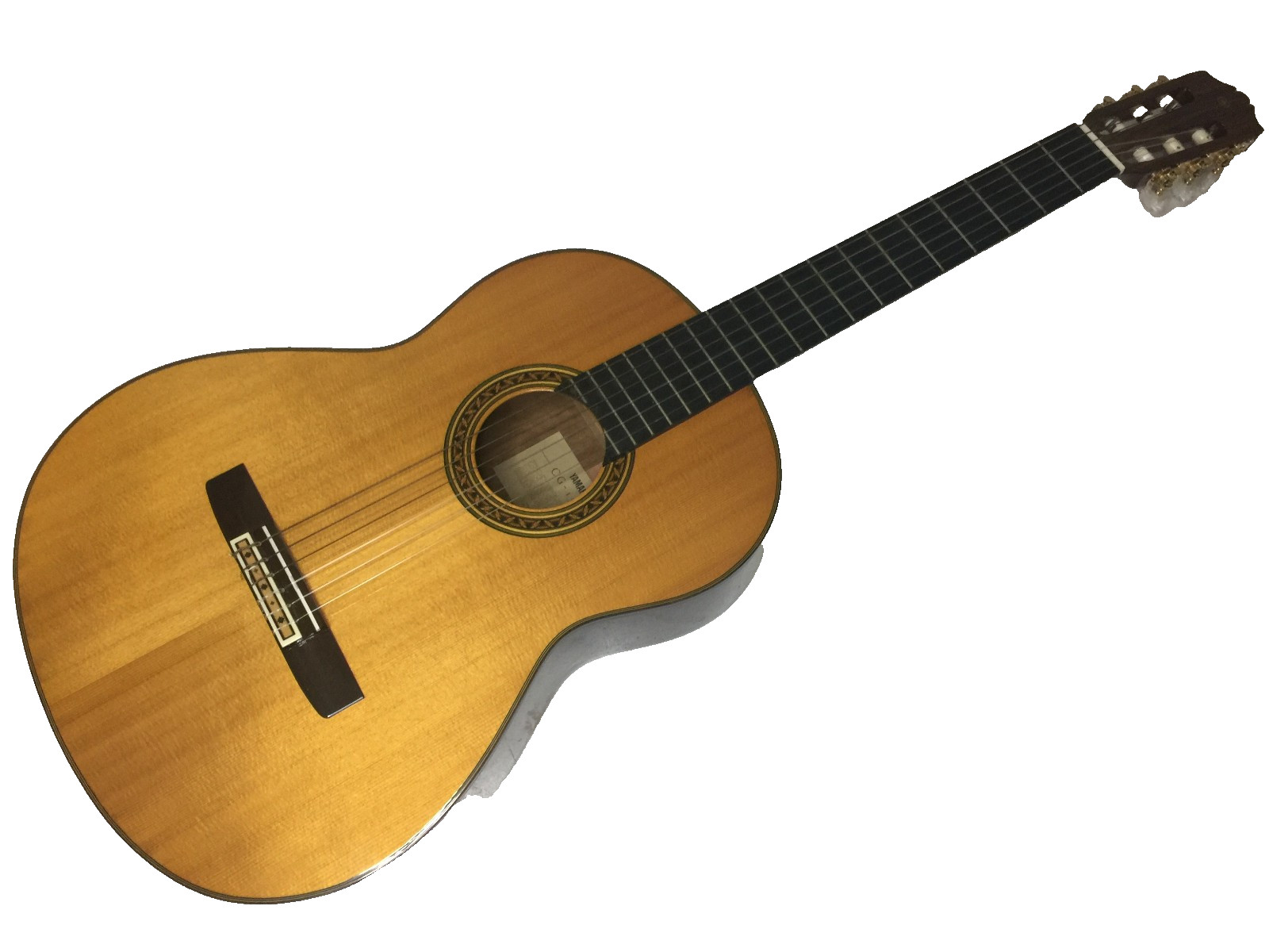 YAMAHA ACOUSTIC GUITAR VINTAGE 1970s WITH NECK STRAP CG-150S & SOFT CASE
