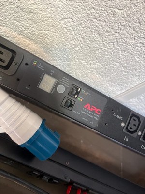 APC AP7954 Switched Rack PDU