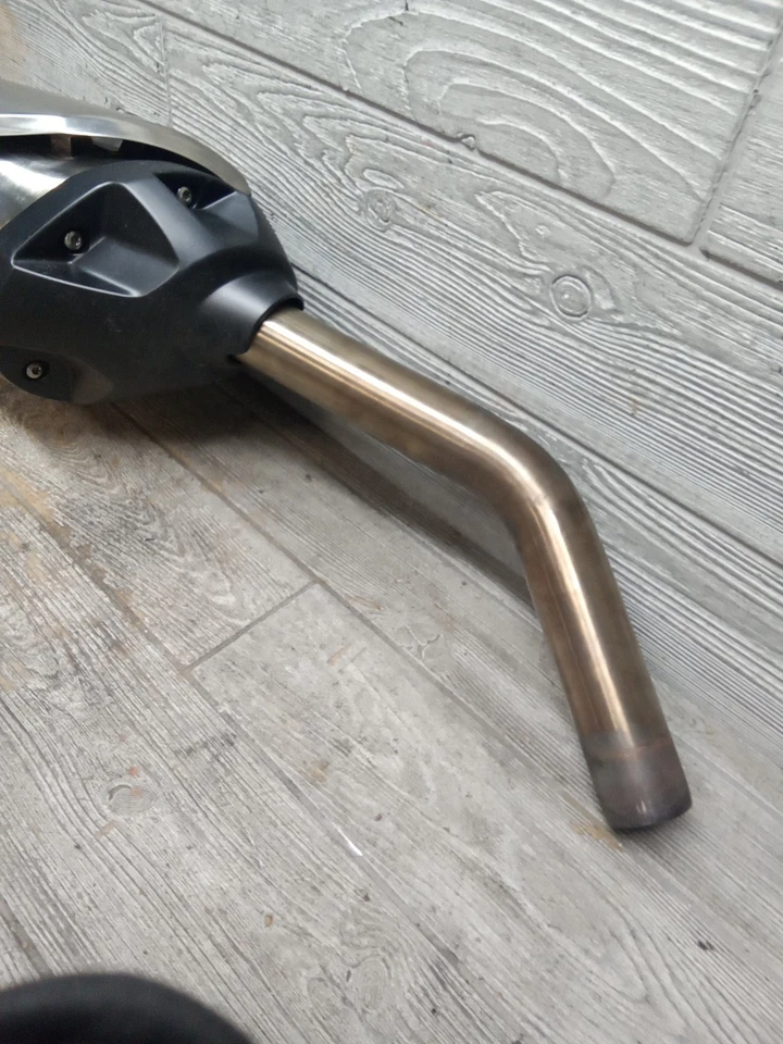 Triumph Tiger XC800 XC 800 Genuine Exhaust Silencer Muffler 2205040 - Image 4 of 4