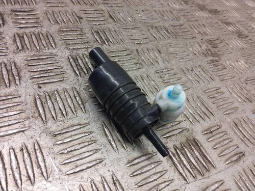 BMW X2 F39 Scheinwerferwaschmotor 7388349 2.00 Petrol 141kw 2018 31007354