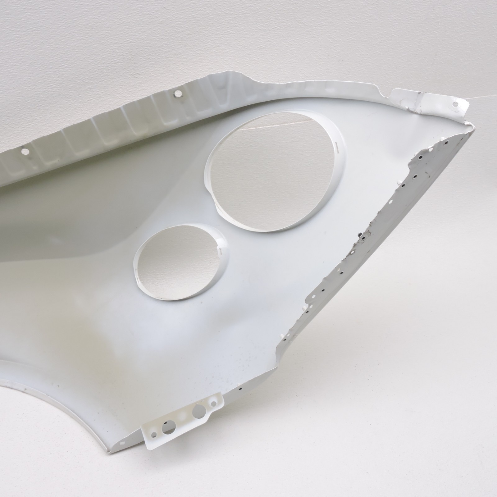 Bentley Continental GT 2012-2015 Front Left Shell