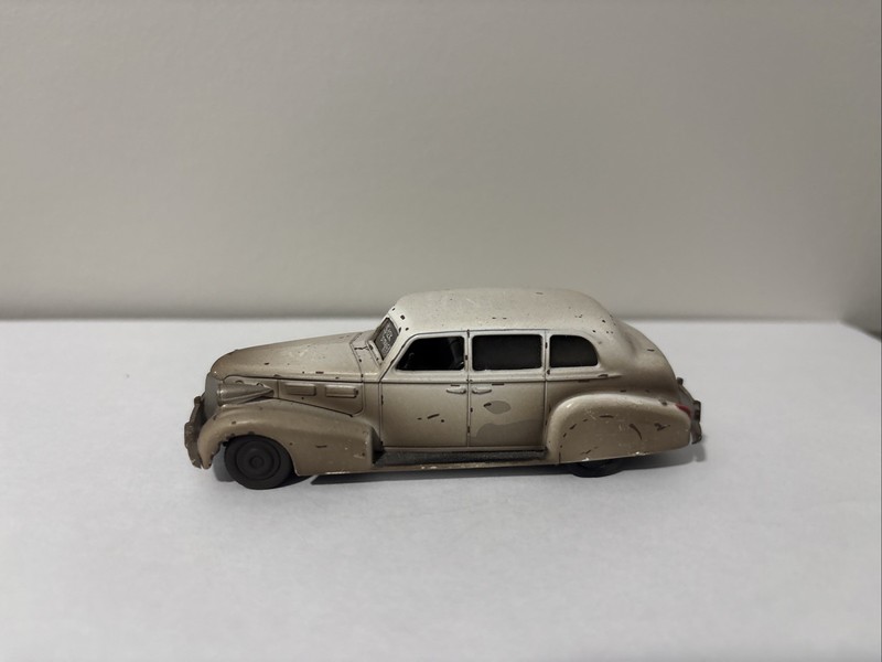 Jada !:64 Die Cast Cars  '40 Cadillac Fleetwood Series 75 For Sale Series NIP