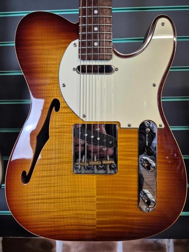 Vintage V72 Reissue Series Flame Tobacco Burst 2015 Semi-Hollow Guitar - Picture 4 of 12