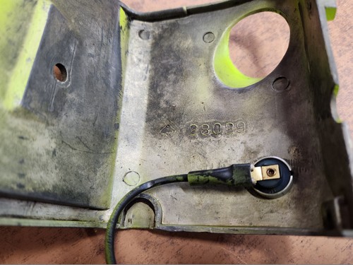 Cubierta de cilindro de motosierra Poulan 245a 28029 con interruptor y cable - Imagen 8 de 8
