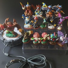 Activision Skylanders Giants Lot Of 15 Figures  Wired Portal Of Power 0000502
