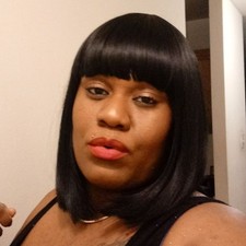     Yaki Black Short Bob Wig With Bangs Synthetic