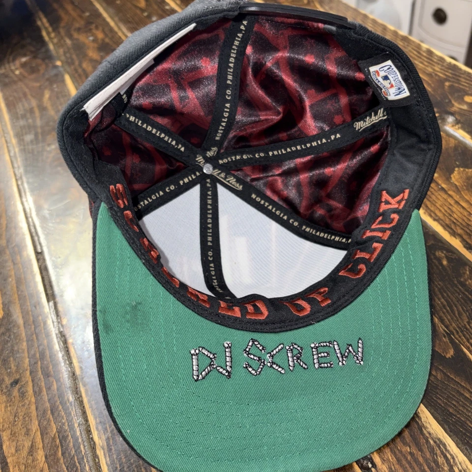 NUEVO CON ETIQUETAS Mitchell & Ness Houston Astros DJ Tornillo Calavera Terremoto Gorra AUTÉNTICA Foto 2 de 4