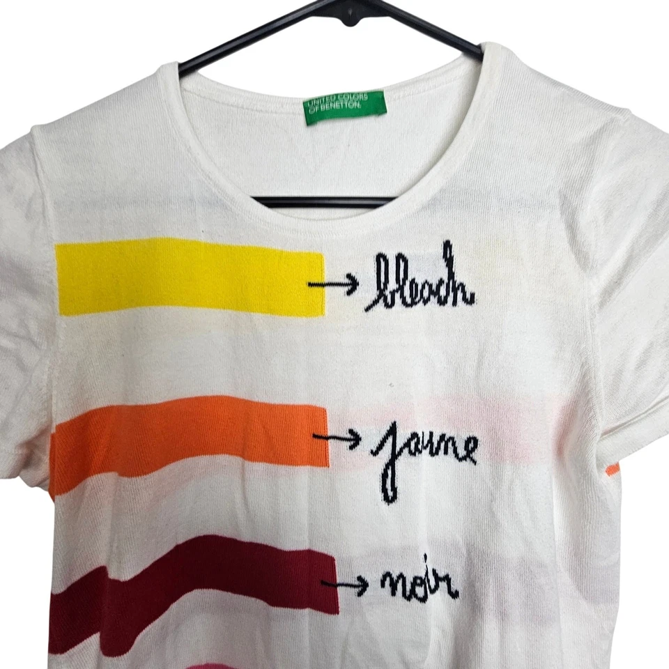 Camiseta de mujer United Colors of Benetton informal a rayas cuello redondo elástica talla pequeña Foto 2 de 4