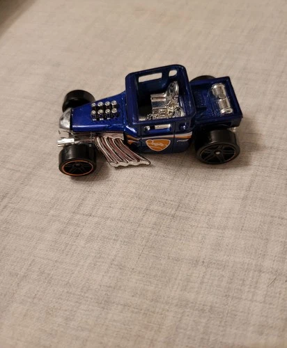 Vintage 2005 Mattel Hot Wheels Blue Bone Shaker 1:64 Diecast Toy Vehicle W5