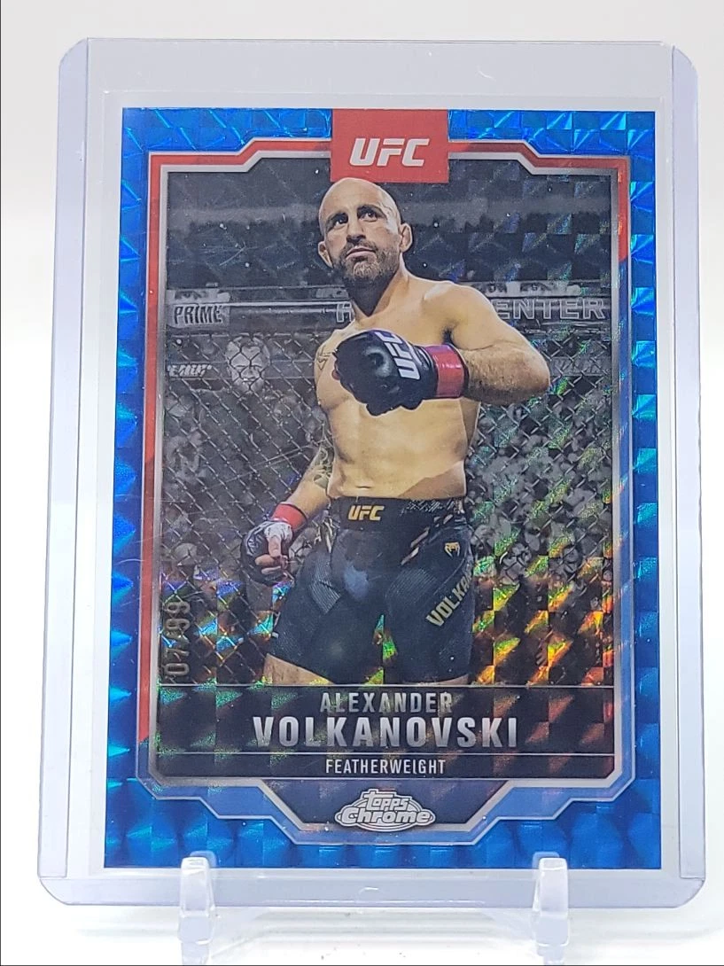 ALEXANDER VOLKANOVSKI 2025 TOPPS CHROME UFC BLUE GEOMETRIC /99 Q0223