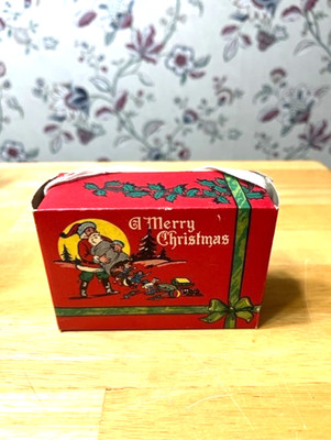 1940S PAPER CHRISTMAS CANDY BOX WITH STRING HANDLE