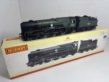 HORNBY OO R2587 BR 4-6-2 REBUILT BATTLE OF BRITAIN CLASS No. 34062 '17 SQUADRON'