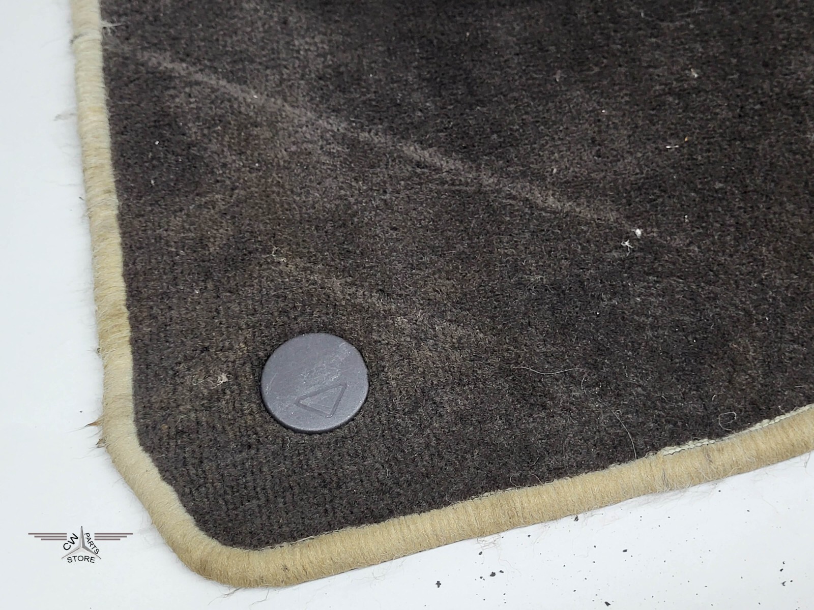 Mercedes R170 SLK32 AMG Floor Mat Carpet Black Set Right + Left 0204