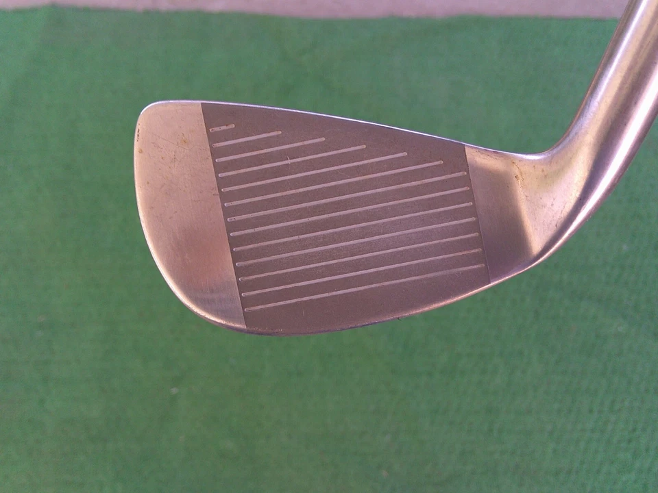 Alien 18* Driving Iron Tutch Chamber Hydro-Power Graphite Shaft-RH - Image 2 of 4