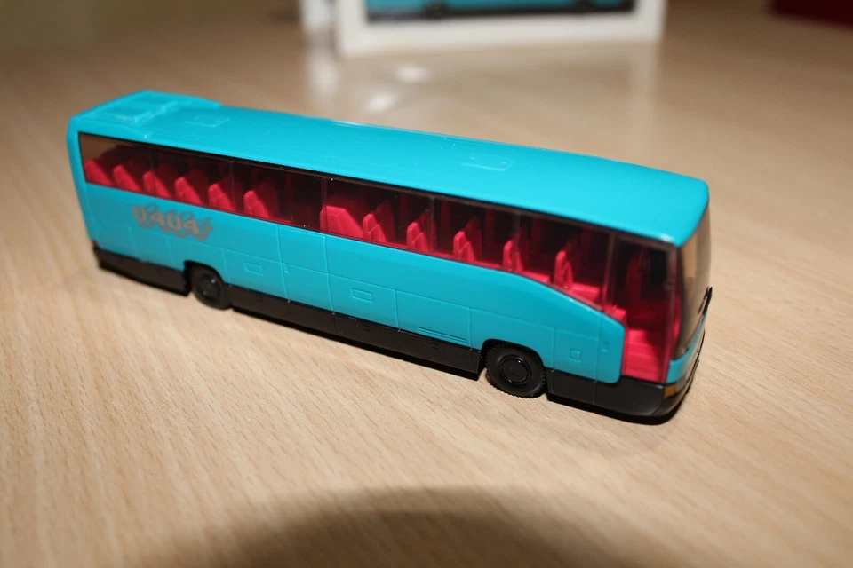 WIKING 714 02 (3) - AUTOBUS MB O 404 RHD - SCALA 1/87 - Immagine 4 di 4