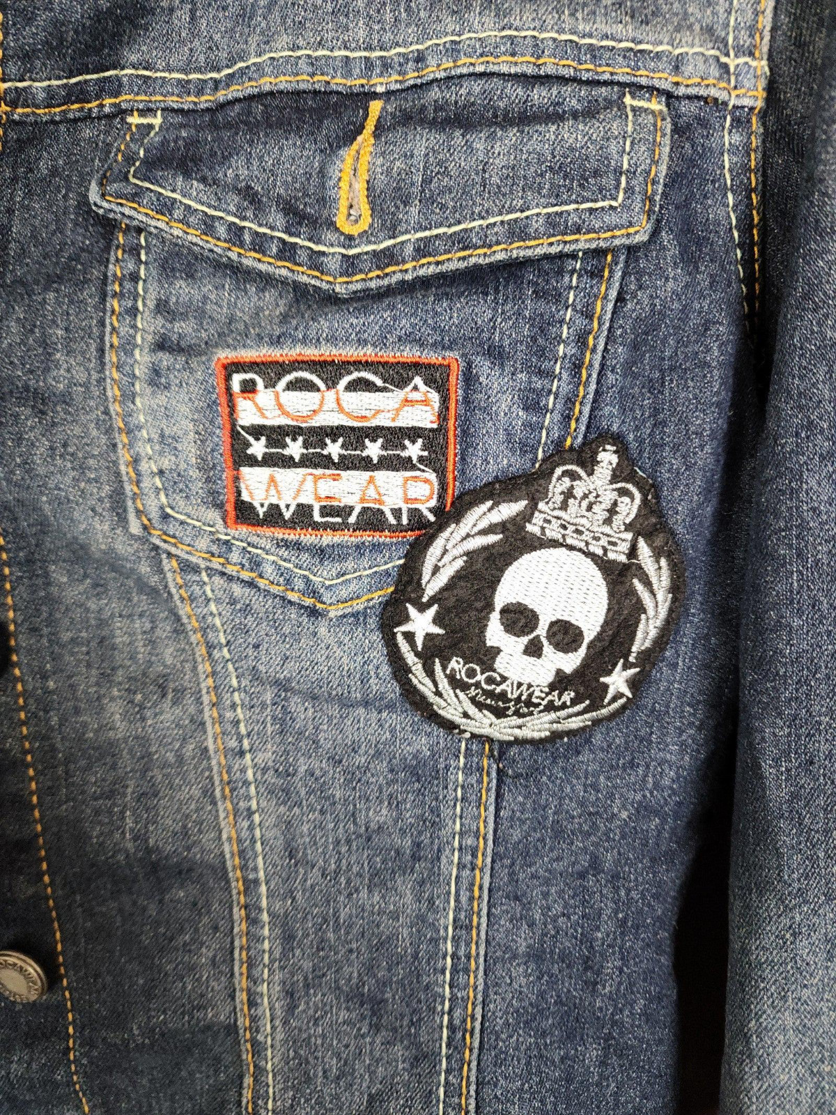 Vintage denim patchwork embroidered Rocawear jack… - image 3