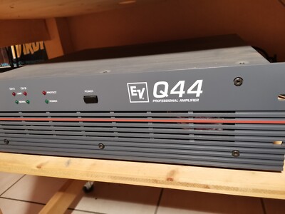 Electrovoice Q 44 Professional Amplifier