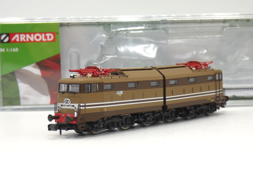 Arnold HN2625 Locomotore FS E645 livrea Castano Isabella ep IV^ scala N - Photo 3/9