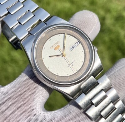 Vintage Seiko 5 Automatic Champagne Silver Dial Japan Made Men's
