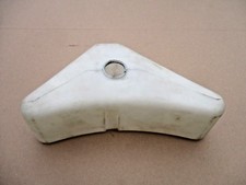Produktbild - Ford Capri MK2 MK3 Wischwasserbehälter Waschwasserbehälter hinten 74EG-17618-AA