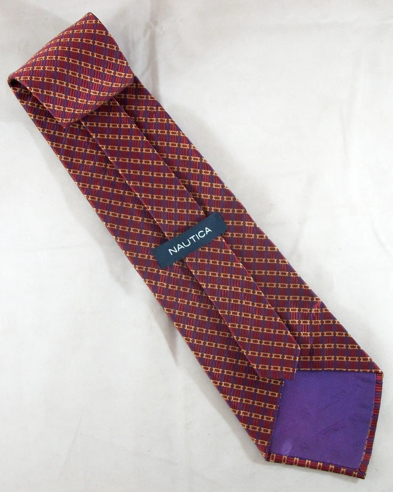 Corbata Nautica Rayas Rojas, Doradas y Azules Jacquard Seda 57" Largo x 4" W (E767) Foto 3 de 3
