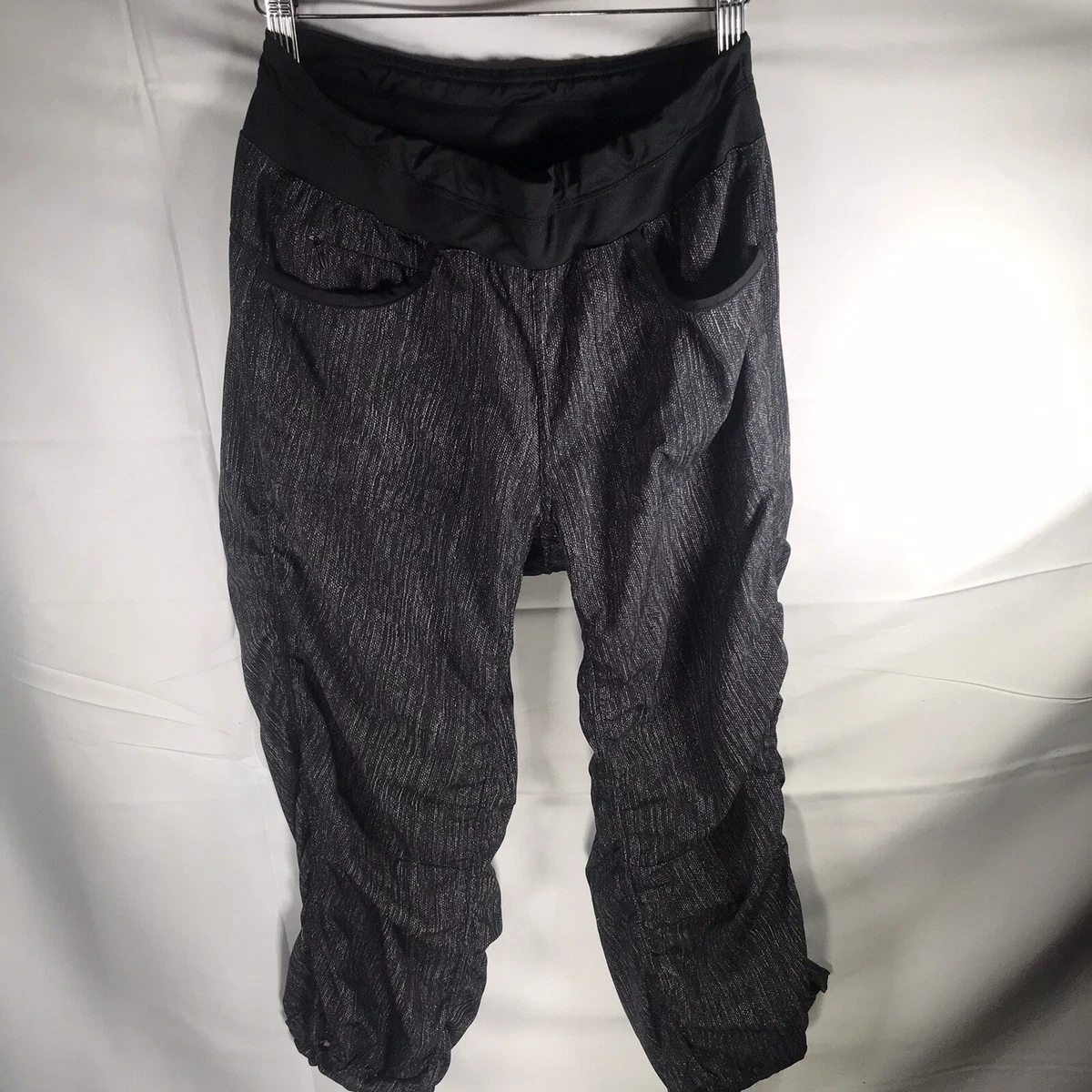Kyodan Size S Womens Gray White Active Performance Training Sport Capri Legging