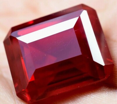 100 Ct+ Natural Flawless Blood Red Mozambique Ruby Emerald Cut Loose Gemstone