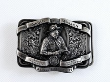 Bergamot Pewter Belt Buckle Smith  Wesson Guns C-300 Vtg 1989 Made In USA