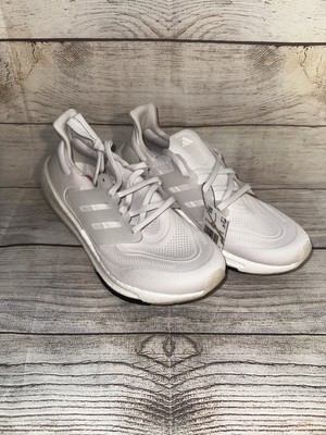 NEW Mens Size 10 Adidas Ultraboost Light Triple White Running Shoes GY9350