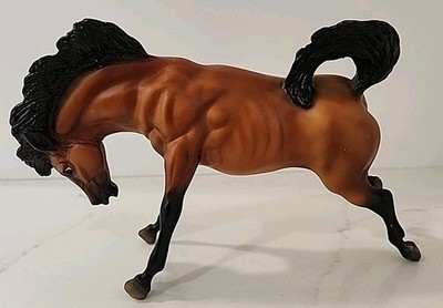 Classic Breyer Bucking Stallion Bronco Dark Brown /Black Mane Lightly Scratched