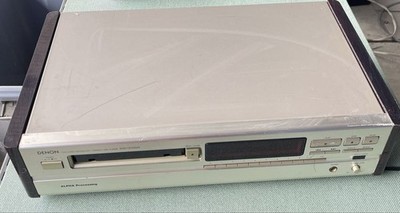 Denon DCD-1515ALG CD Player Audio Gold Processor 1995 AC100V 50Hz/60Hz 13W