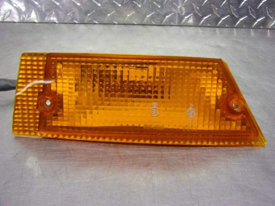 639 A HONDA GOLDWING GL1200 GL 1200 1986 OEM LUZ INTERMITENTE TRASERA R&L (DOS) Foto 3 de 4